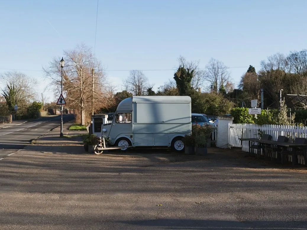 van and fleet servicing