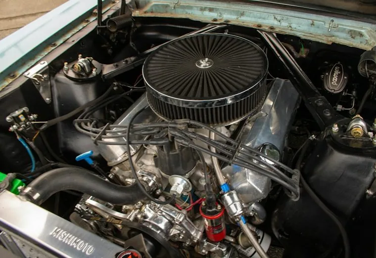 oil going into an engine